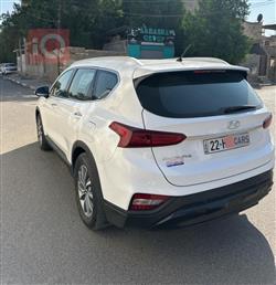 هيونداي سانتافي